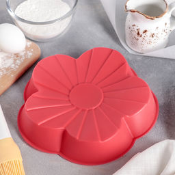 Форма для выпечки Доляна Цветок, силикон, 20?20?4 см, красная