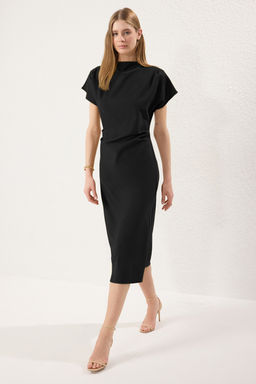 Siyah A Kesim Degaje Yaka Midi Dokuma Elbise TWOAW25EL00393