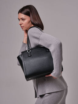 Сумка кожаная Azaro 30690 черный