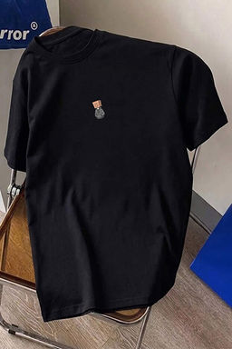 Siyah Oversize/Kesim Bask_l_ %100 Pamuk T-Shirt TMNSS26TS00085