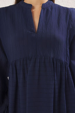 TRENDYOLMILLA Yesil Duz Rahat Kesim V Yaka Mini Dokuma Elbise TWOSS25EL00049 фото 4