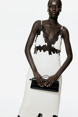 Vestido de tirantes con inserciones de encaje - H&m фото 5