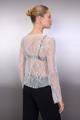 Beyaz Regular Fit Kay?k Yaka Dantel Esnek Orme Bluz TWOSS23BZ00795