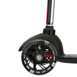 Самокат трехколесный