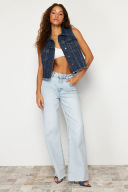 TRENDYOLMILLA Koyu Mavi More Sustainable Crop Denim Yelek TWOSS24YE00029  фото 4