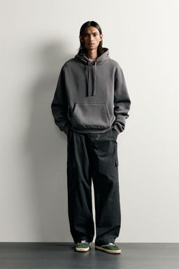SUDADERA RELAXED FIT CAPUCHA B?SICA / Antracita oscuro