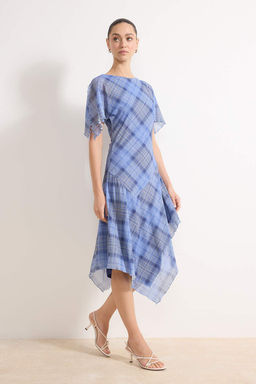 Cok Renkli Ekose Melek Kol K?sa Kollu Volanl?/F?rf?rl? Midi Kopuk Orme Elbise TWOSS26EL00146