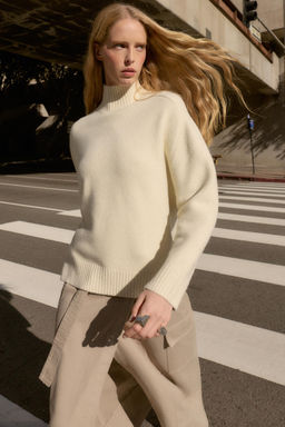 PLAIN KNIT HIGH NECK JUMPER - Zara фото 10
