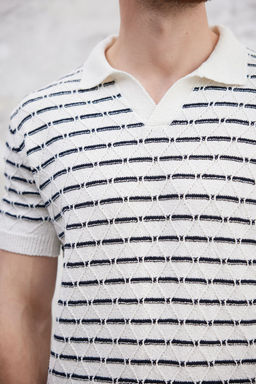 TRENDYOL MAN Ekru -Lacivert Cizgili Regular Fit Dokulu Polo Yaka Triko Tshirt TMNSS25PO00039 - Trendyolmilla фото 4