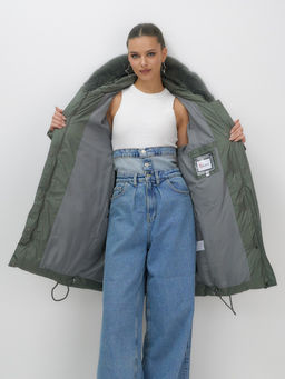 Пальто куртка зимнее утепленное с мехом и капюшоном Бренд: Visdeer  фото 16