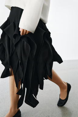 FALDA ASIM?TRICA ZW COLLECTION / Negro - Zara фото 2