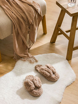 3D Aplike Detayl? Kad?n Ev Terli?i