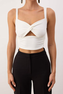 Trendyolmilla Beyaz Crop Pencere/Cut Out Detayl? Orme Bluz TPRSS24BZ00029 фото 19