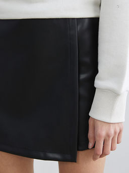 Beli Fermuarl? Deri G?r?n?ml? ?ort Etek