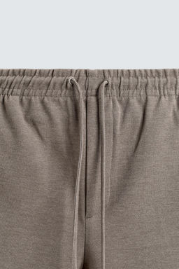 PANTAL?N CINTURA JOGGER EASY CARE / Tostado vigor? - Zara фото 10