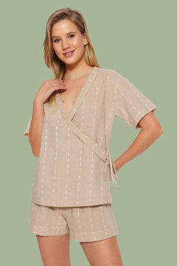 Trendyolmilla Bej %100 Pamuklu Cizgili Genis Kal?p Sortlu Dokuma Pijama Tak?m? THMSS23PT00229