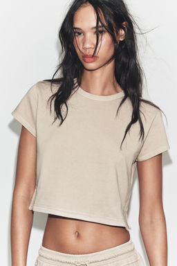 CAMISETA CORTA EFECTO LAVADO / Piedra - Zara фото 2