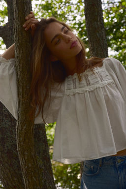 Blusa de algod?n con ribetes de encaje - H&m фото 5