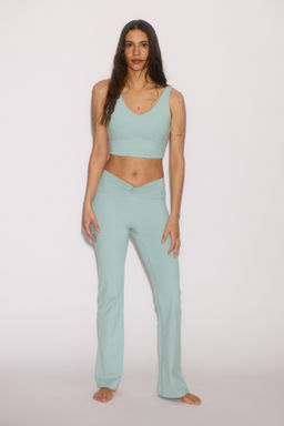 Top de tirantes SoftMove con detalle girado - H&m фото 6
