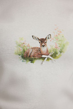 Ekru Geyik Bask?l? Fitted/Vucuda Oturan Orme T-Shirt TWOSS25TS00095