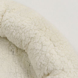 Лежанка для собак и кошек Уют, мягкий мех, 50 х 42 х 11 см, молочная - Пижон фото 4