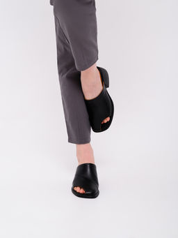 Сабо 5300.23663bl.Черный