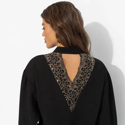 Рубашка с ажурной спинкой и сборками, Невозможно оторваться (черная) - Charutti фото 7