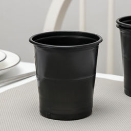 Цена за 65 шт. Стакан одноразовый Бочонок, 500 мл, 65 шт/уп, цвет чёрный