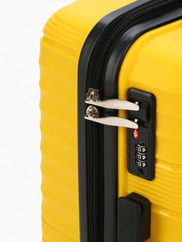 Чемодан на колёсах «Полосы», маленький 44 л (S), на молнии, кодовый замок, 4 колеса, жёлтый