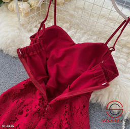 Платье женское с гипюром - Bruno фото 6