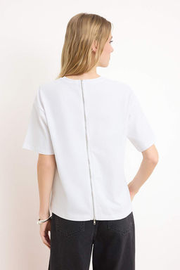 TRENDYOLMILLA Beyaz %100 Pamuk Fermuar Detayl? Relaxed/Rahat Kal?p Orme T-Shirt TWOSS24TS00272  фото 17