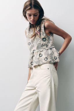 FLORAL TEXTURED PEPLUM TOP - Zara фото 3