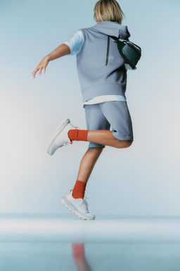 CHALECO CAPUCHA SPORTY / Verde / Azul
