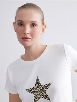 Bisiklet Yaka Y?ld?z Bask?l? Kad?n Ti??rt