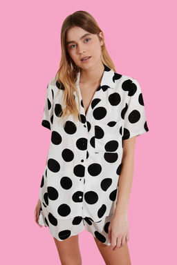 Trendyolmilla Fusya Puantiyeli Viskon Sortlu Dokuma Pijama Tak?m? THMSS20PT0306