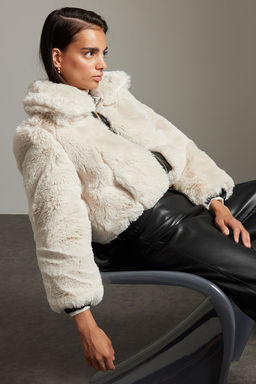 TRENDYOLMILLA Ekru Oversize Suni Deri Detayl? Kurk Bomber Mont TWOAW25MO00152 фото 2