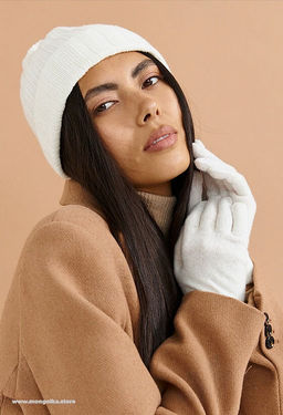 Шапка 50% кашемир, 50% шерсть монгольской овцы