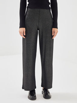 Standart Fit Parlak G?r?n?ml? Kad?n Pantolon