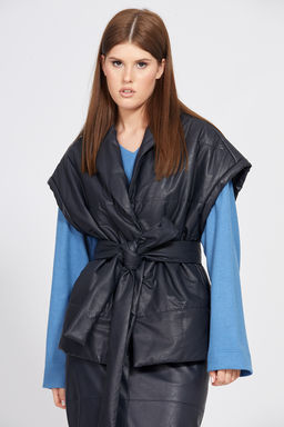 Жилет темно-синий