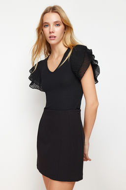 Siyah Kollar? Tul Detayl? Fitted/Vucuda Oturan V yaka Esnek Orme Bluz TWOSS24BZ00029 - Trendyolmilla фото 2