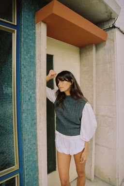 CONTRAST WAISTCOAT T-SHIRT - Zara фото 2