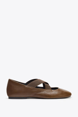 LEATHER BALLERINA SHOES WITH ELASTICATED CROSSOVER STRAPS - Zara фото 2