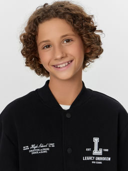 Бомбер для мальчиков черный с принтом legacy unbroken - Mark formelle фото 5