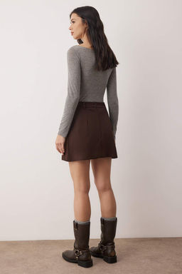 Koyu Kahverengi Pile Detayl? Mini Y?rtmacl? Mini Boy Dokuma Etek TWOAW26ET00000