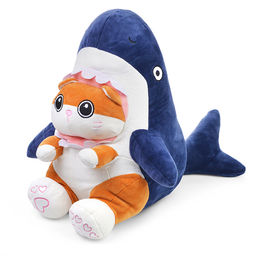 Мягкая игрушка "Кот" в костюме акулы, с пледом, 45 см.