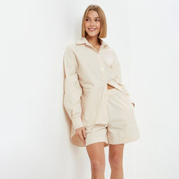 Костюм женский (рубашка, шорты) MINAKU: Oversize, молочный, размер 46