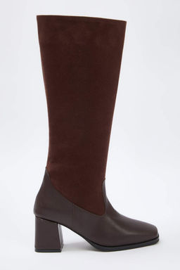 Kahverengi Suet Kontrast Detayl? Blok Topuklu Kad?n Cizme TAKAW26CZ00026