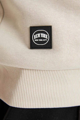 Толстовка обычного кроя с капюшоном и принтом - Defacto фото 7