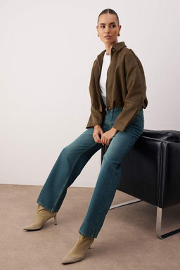 Koyu Mavi Yuksek Bel Dokumlu Liyosel Kar?s?ml? Wide Leg Jeans TWOAW26JE00247 - Trendyolmilla фото 2