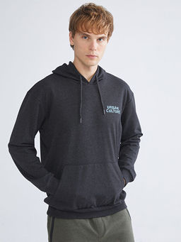 Uzun Kollu Bask?l? Erkek Hoodie